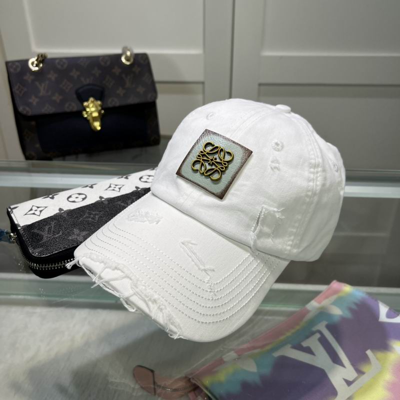 Loewe cap (21)